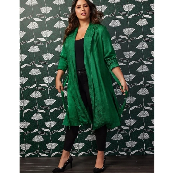 Torrid Satin Jacquard Trench - Picture 4 of 9